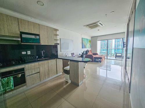 Great Apartment In Bocagrande With Sunset & Beach View