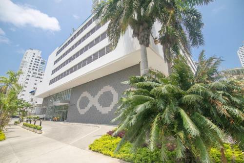Great Apartment In Bocagrande With Sunset & Beach View