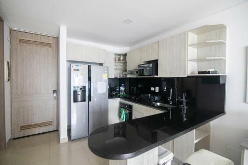 Great Apartment In Bocagrande With Sunset & Beach View