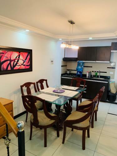 Hostal Bogot� Kings 300