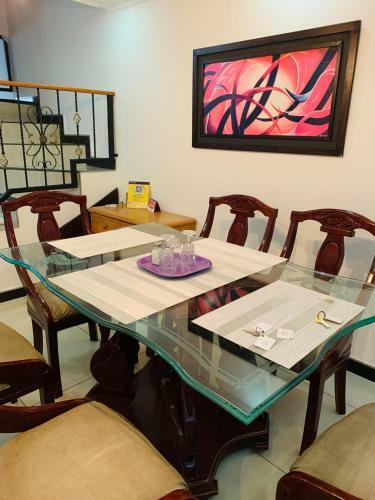 Hostal Bogot� Kings 300