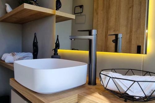 Apartamento Bright Luxurious Flat With Stunning View Workspace