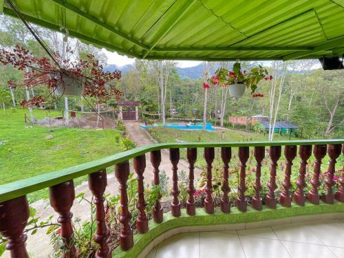 Agroturismo El Piedron