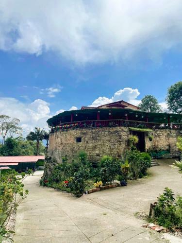 Agroturismo El Piedron