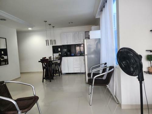 Apartamentos Modernos - Edif Conquistador