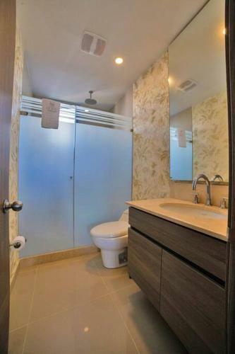 Luxury Beachfront Apartment - Morros City