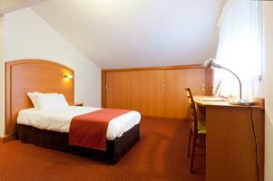 Comfort Hotel Marseille Airport