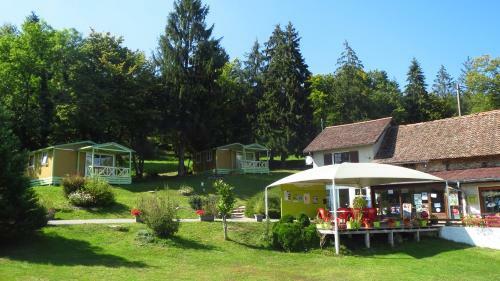 Team Holiday - Camping Le Balcon De Chartreuse