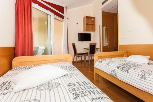 Hostal B&B Pansion Vago