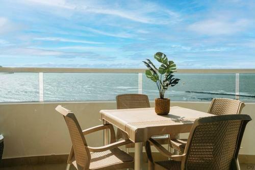 Best Ocean View Stunning Apartment