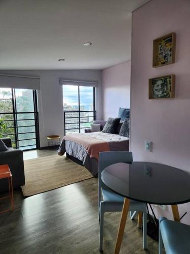 Apartment With A Spectacular City View.