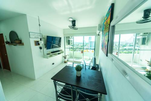 Apartamento Amplio, Acogedor Y Emblem�tica Vista Piso 16
