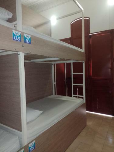 Bed & Breakfast Luka Hostal