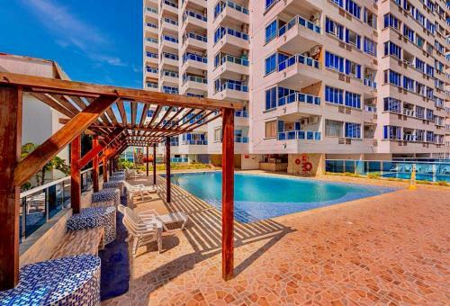 Apartamento Elegante, Balc�n Y Vista, Nuevo Conquistador