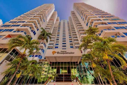 Apartamento Elegante, Balc�n Y Vista, Nuevo Conquistador