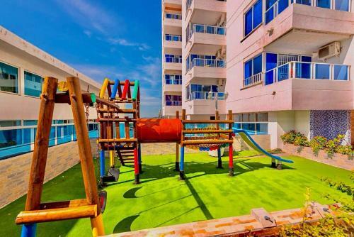 Apartamento Elegante, Balc�n Y Vista, Nuevo Conquistador