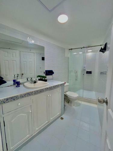Apartamento Elegante, Balc�n Y Vista, Nuevo Conquistador