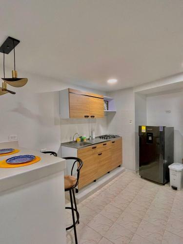 Apartamento Elegante, Balc�n Y Vista, Nuevo Conquistador