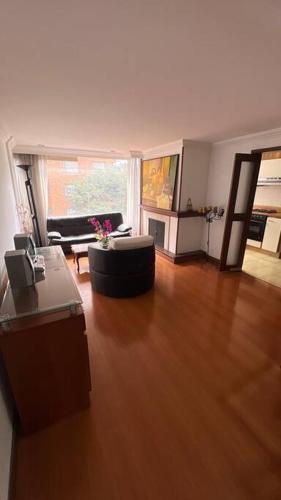 Apartamento Apto Amplio En Chico - Calle 100