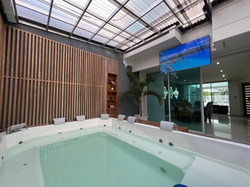 Villa Lujosa Casa Con Jacuzzi Castillogrande