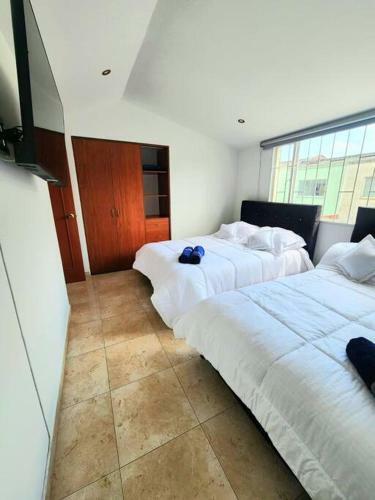 Casa Cerca Del Aeropuerto: Spa Con Sauna Y Jacuzzi