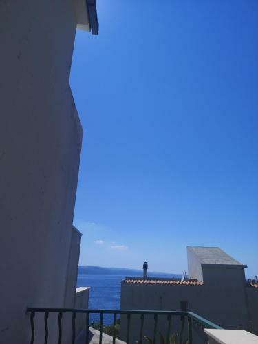 Apartments Tri Palme