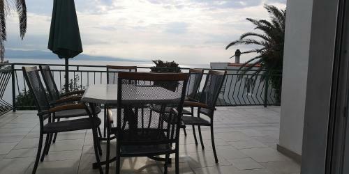 Apartments Tri Palme