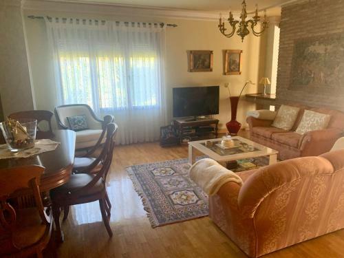 Luxury Positive House Gran Chaparral Toledo