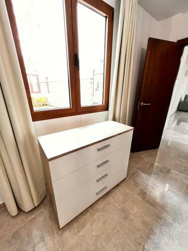 Extenso Y Relajante Apartamento