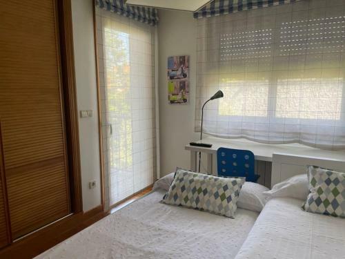 Villa Charneca, Jard�n Y Mar