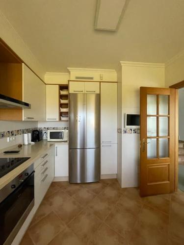 Villa Charneca, Jard�n Y Mar