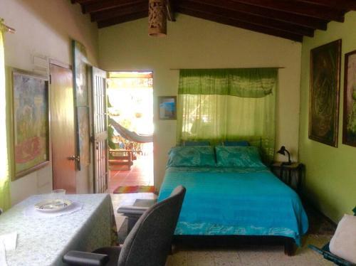 Apartamento-galer�a De Arte Cielo Y Tierra