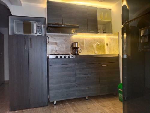 Apartamento Cerca Al Poblado Condominio