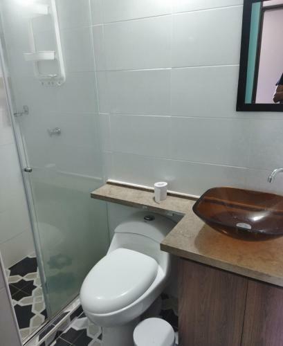 Hostal Habitaci�n Con Piscina