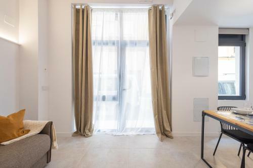 Florit Flats - The Joaquin Sorolla Apartments II