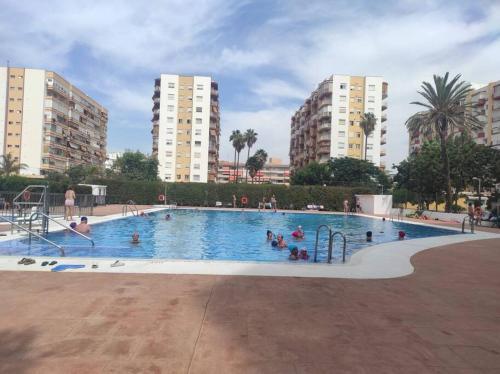 Apartamento De 2 Dormitorios Centro Torre Del Mar