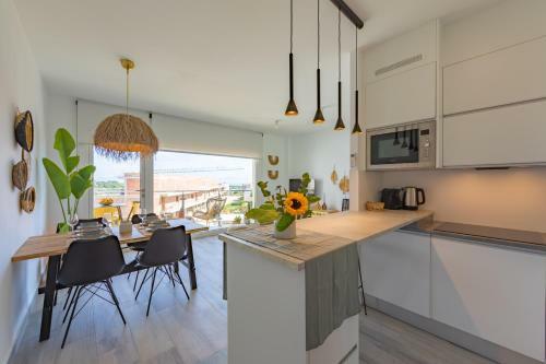 Apartamento Centric, Terrace & Pool - Fiberglass Wifi