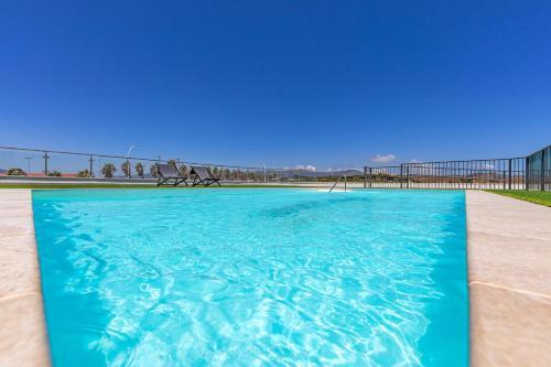 Apartamento Centric, Terrace & Pool - Fiberglass Wifi