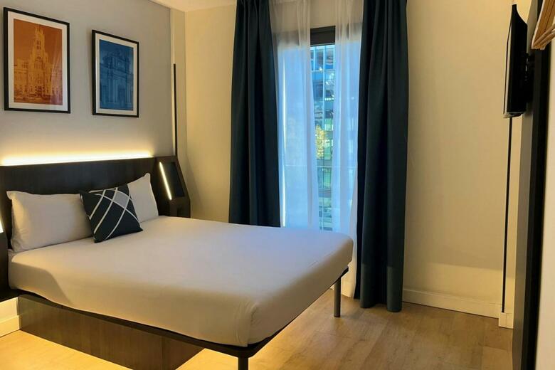 Hostal Four Points Flex By Sheraton Madrid Atocha