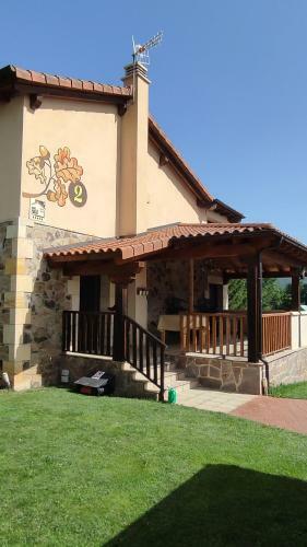 Los Robles II
