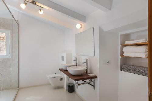 Hotel Can Karlito Rooms
