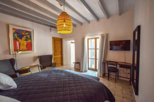 Hotel Can Karlito Rooms