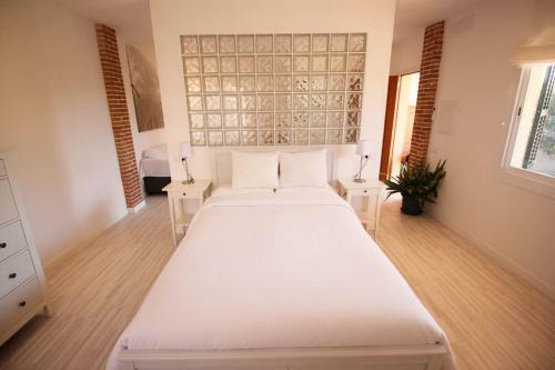 Apartamento Ground Floor With Garden, Swimming Pool And Private Parking