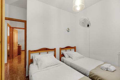 A Spacious And Cozy Apartment.