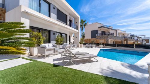 Villa ??????????? ??? ? ?????????