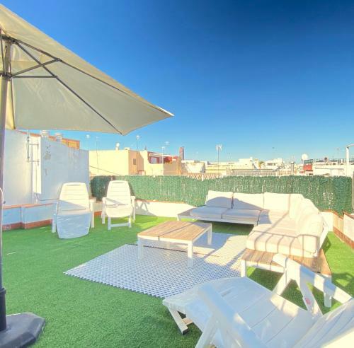 Villa Top-notch Downtown House With Private Rooftop Terrace And Parking Opt