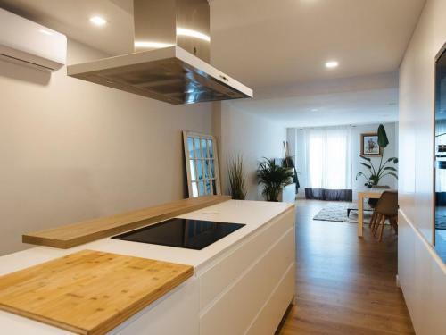 Apartamento Pz Triana Amplio, Moderno Y Luminoso Apt 2d 2b