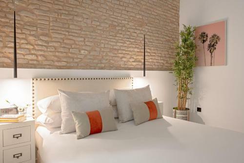 Hommyhome Conteros Cathedral Apartments