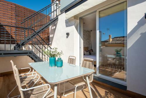 Hommyhome Conteros Cathedral Apartments