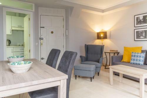 C�ntriko Apartments Conteros